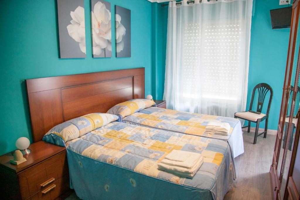 Pension Parque Del Ebro (Adults Only) Logrono Bilik gambar